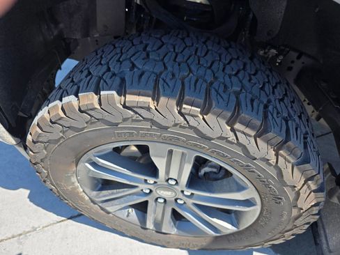 Used 2023 Ford F150 Lariat w/ Equipment Group 502A High AWD/4WD image 13