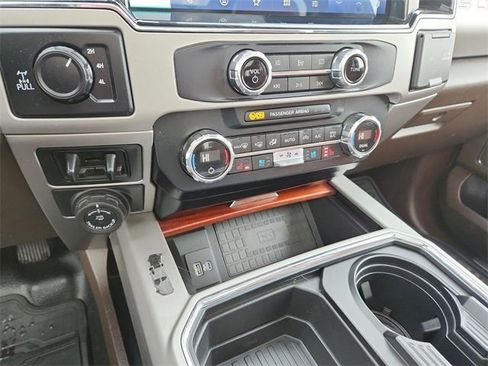 Used 2022 Ford F350 King Ranch w/ King Ranch Ultimate Package image 18