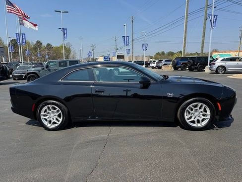 Used 2025 Dodge Charger R/T w/ Quick Order Package 25M R/T image 6