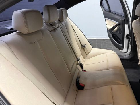 Used 2017 BMW 330i Sedan RWD image 46