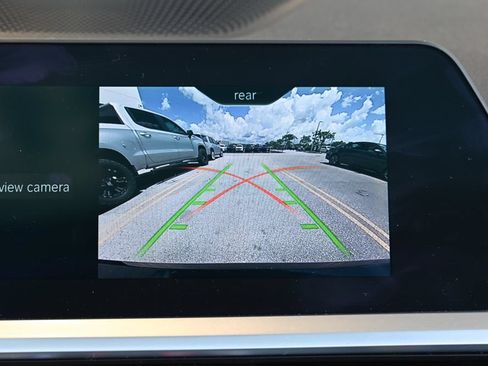 Used 2019 BMW 330i Sedan RWD image 25