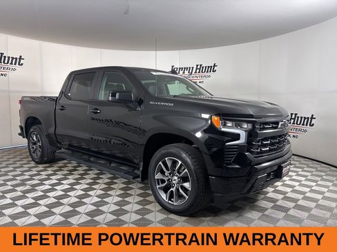 Used 2024 Chevrolet Silverado 1500 RST w/ Convenience Package II AWD/4WD image 4
