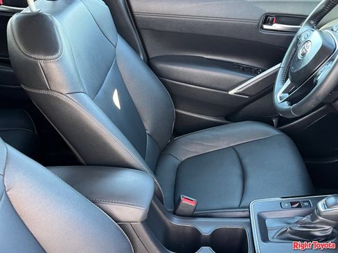 Certified 2026 Toyota Corolla Cross XLE FWD image 14