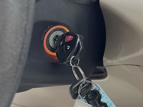 Used 2007 Toyota RAV4 2WD image 21