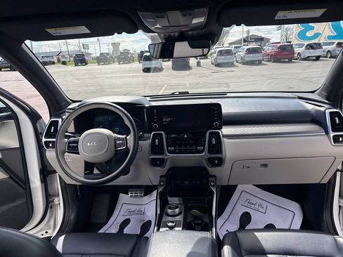 Used 2023 Kia Sorento SX Prestige AWD/4WD image 38