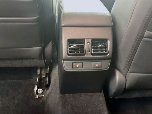 Used 2015 Subaru Outback 2.5i Limited image 30