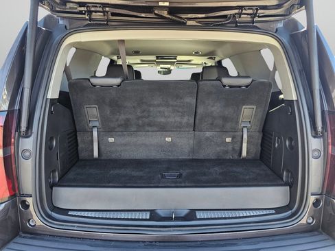 Used 2015 Chevrolet Tahoe LT image 16