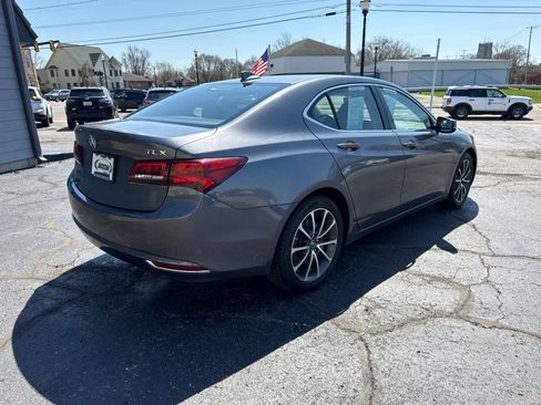 Used 2017 Acura TLX V6 w/ Technology Package FWD image 5