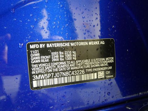 Certified 2022 BMW 330e w/ M Sport Package image 29