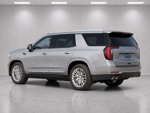Used 2026 GMC Yukon Denali w/ Sun & Power Step Package RWD image 5