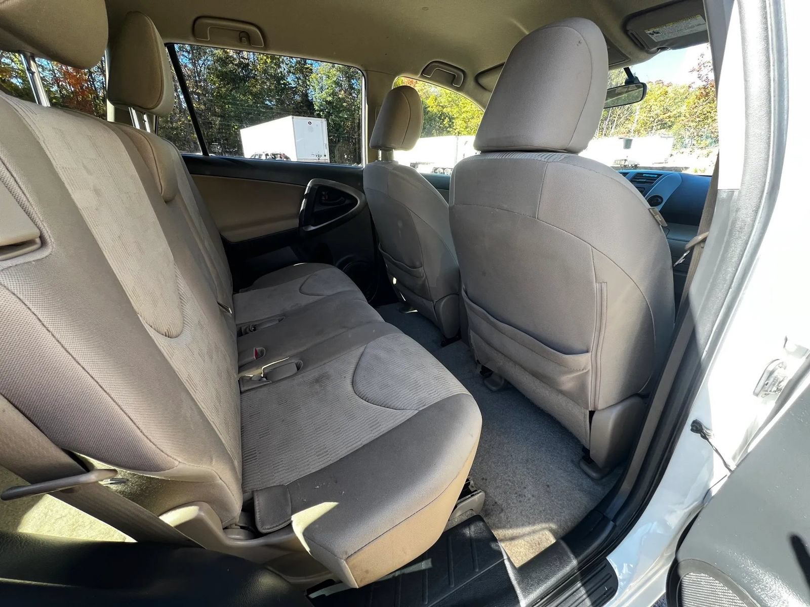 Used 2012 Toyota RAV4 4WD w/ Value Pkg image 11