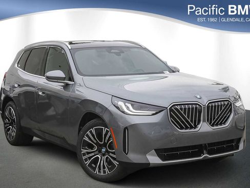 New 2026 BMW X3 xDrive30 w/ Premium Package image 1