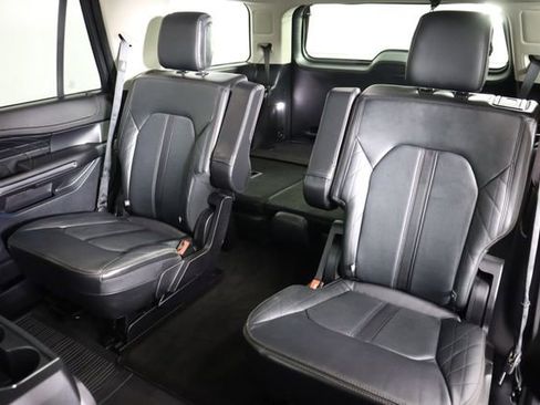 Certified 2020 Ford Expedition Platinum image 31