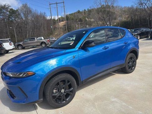 Used 2024 Dodge Hornet GT Plus w/ GT Blacktop Package image 17