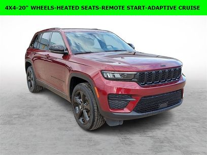 Used 2023 Jeep Grand Cherokee Altitude