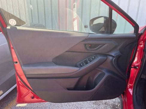 Used 2024 Subaru Crosstrek 2.0i Premium image 13