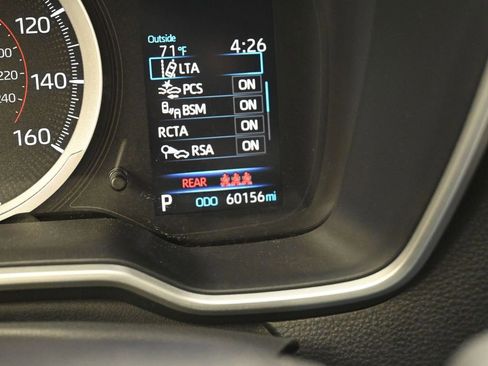 Used 2021 Toyota Corolla SE w/ SE Preferred Package image 16