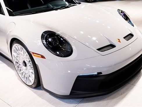 Used 2024 Porsche 911 GT3 w/ Extended Leather Package RWD image 21