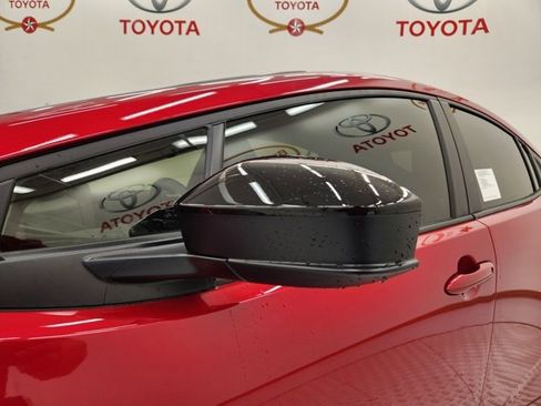 New 2026 Toyota Prius LE image 15