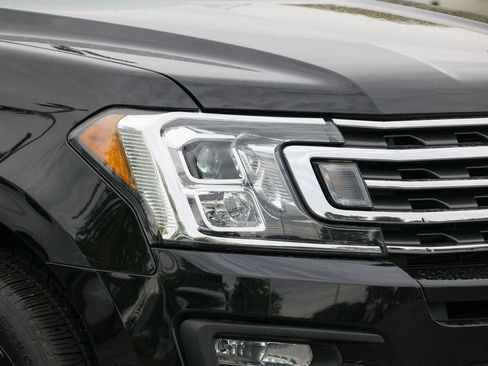 Used 2021 Ford Expedition XLT AWD/4WD image 29