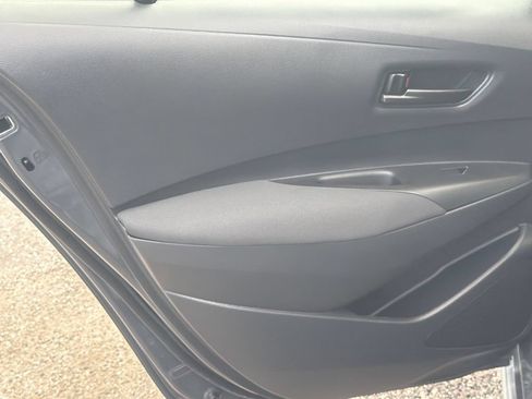 Used 2025 Toyota Corolla LE FWD image 20