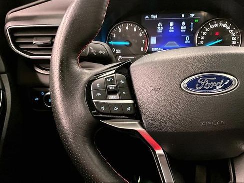 Used 2023 Ford Explorer ST-Line AWD/4WD image 27