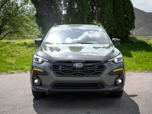 Used 2024 Subaru Crosstrek 2.5i Sport image 2