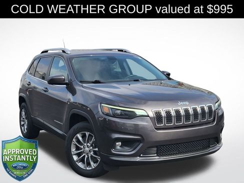 Used 2020 Jeep Cherokee Latitude Plus w/ Comfort/Convenience Group AWD/4WD image 1