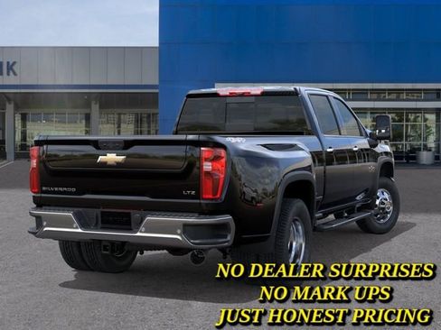 New 2026 Chevrolet Silverado 3500 LTZ w/ LTZ Texas Edition AWD/4WD image 4