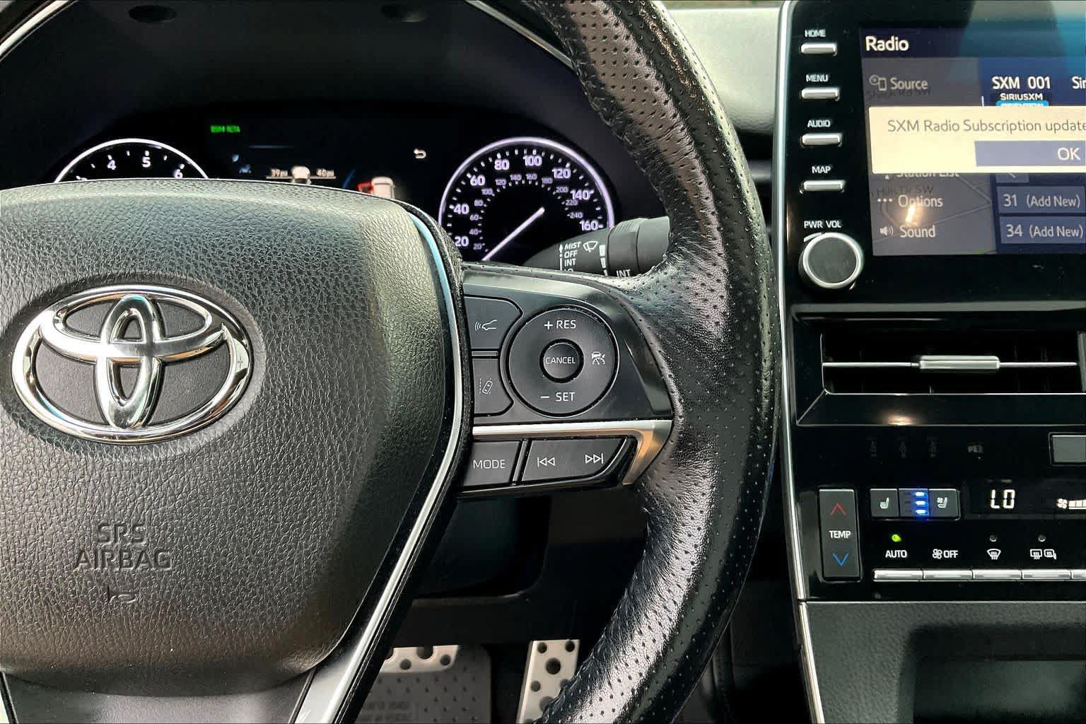Used 2019 Toyota Avalon Touring FWD image 25