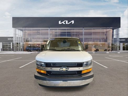 Used 2024 Chevrolet Express 2500 w/ Driver Convenience Package image 3