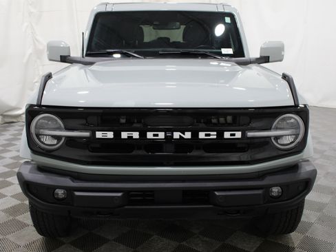 Used 2024 Ford Bronco Outer Banks AWD/4WD image 37