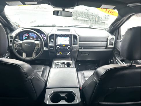 Used 2019 Ford Expedition XLT w/ Equipment Group 202A image 20