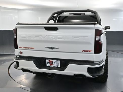 Used 2021 Chevrolet Silverado 1500 RST AWD/4WD image 7