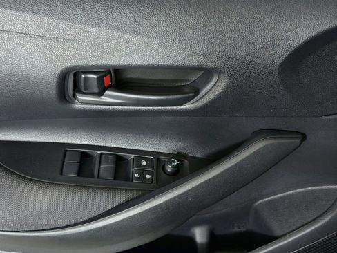 Used 2026 Toyota Corolla LE FWD image 15