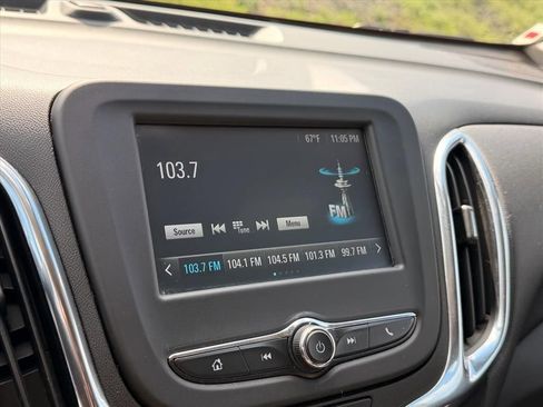 Used 2018 Chevrolet Equinox LT AWD/4WD image 23