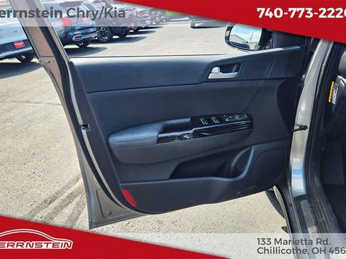 Used 2022 Kia Sportage Nightfall Edition w/ Nighfall AWD Premium Package image 13