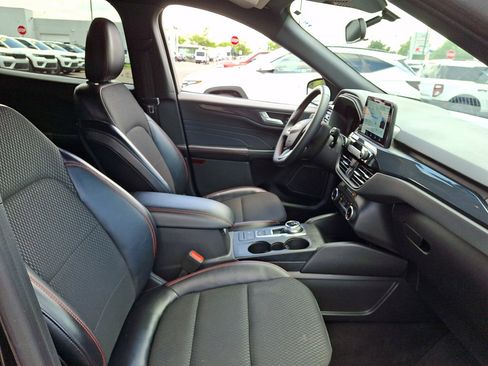 Used 2025 Ford Escape ST-Line AWD/4WD image 12