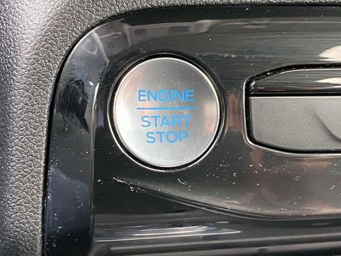 Certified 2023 Ford Escape SE image 29