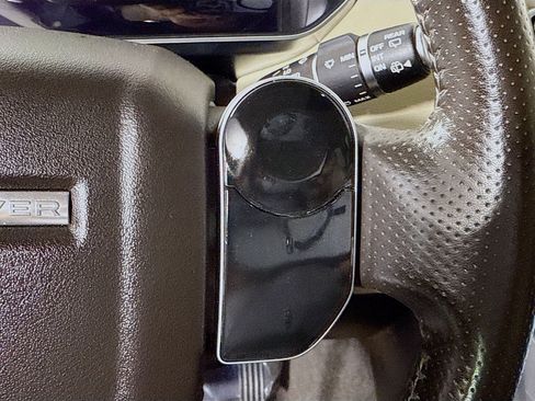 Used 2019 Land Rover Range Rover Sport HSE image 15