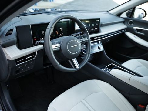 Certified 2025 Hyundai Sonata SEL image 17