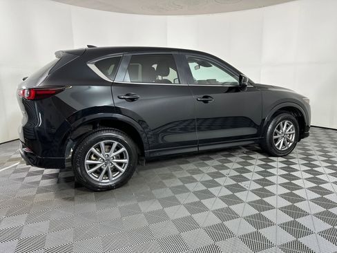Used 2024 MAZDA CX-5 AWD 2.5 S w/ Select Package image 7