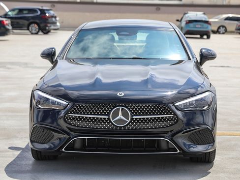 Used 2025 Mercedes-Benz CLE 300 4MATIC Coupe image 2