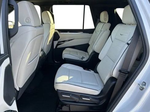 New 2025 Cadillac Escalade Sport w/ Touring Package image 17