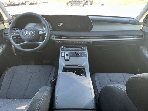 New 2025 Hyundai Palisade SE image 5