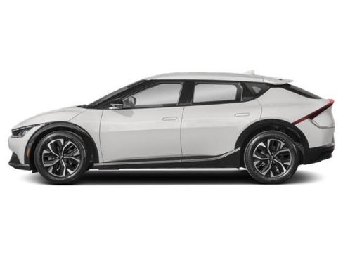 Used 2024 Kia EV6 Wind w/ Wind Technology Package AWD/4WD image 3