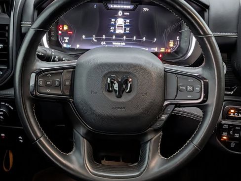 Used 2023 RAM 1500 Limited AWD/4WD image 13