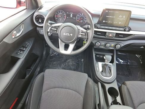 Used 2023 Kia Forte LXS image 14