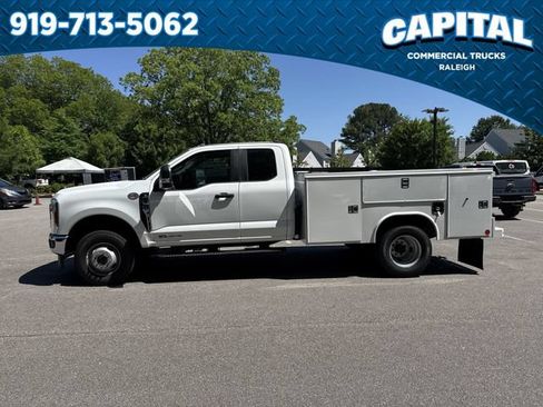 New 2026 Ford F350 XL w/ XL Chrome Package AWD/4WD image 5
