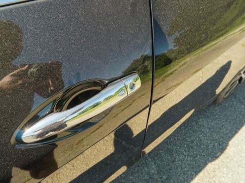 Used 2018 Nissan Maxima Platinum FWD image 8